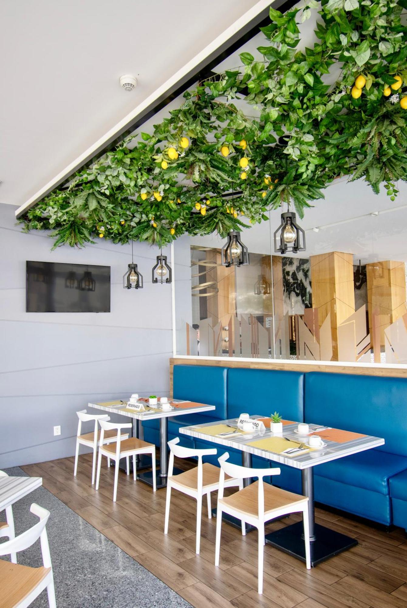 גואדלחארה Hotel Velvet Plaza מראה חיצוני תמונה