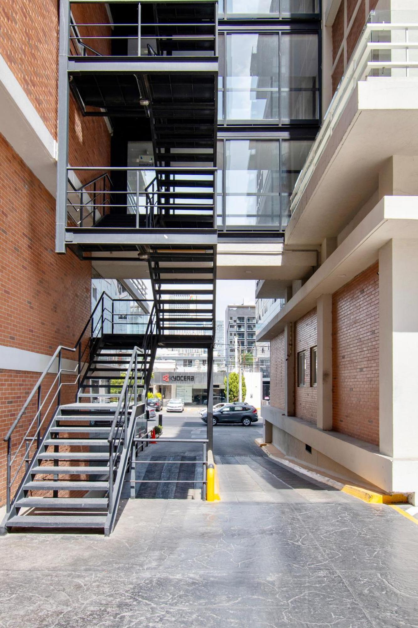 גואדלחארה Hotel Velvet Plaza מראה חיצוני תמונה