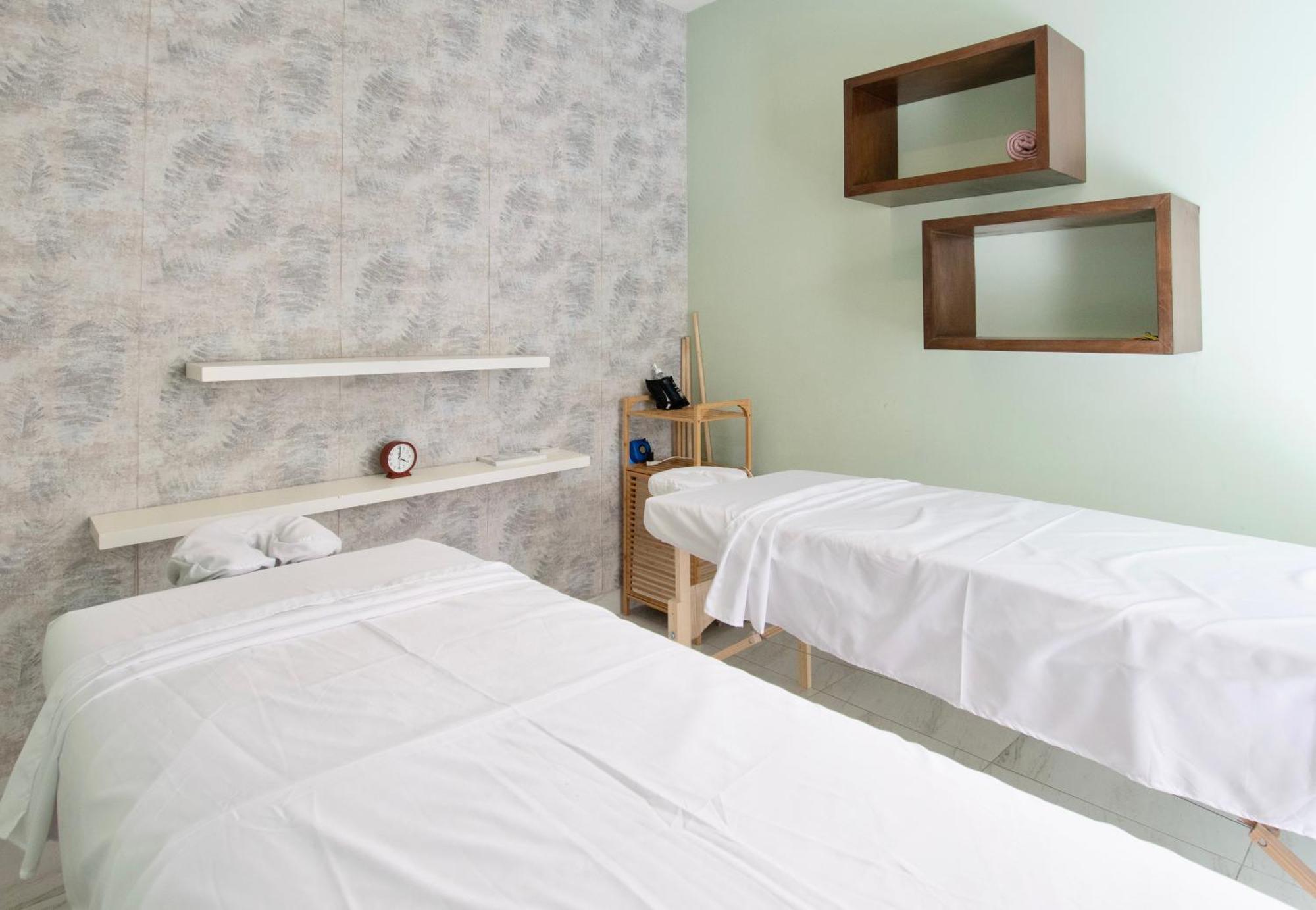 גואדלחארה Hotel Velvet Plaza מראה חיצוני תמונה