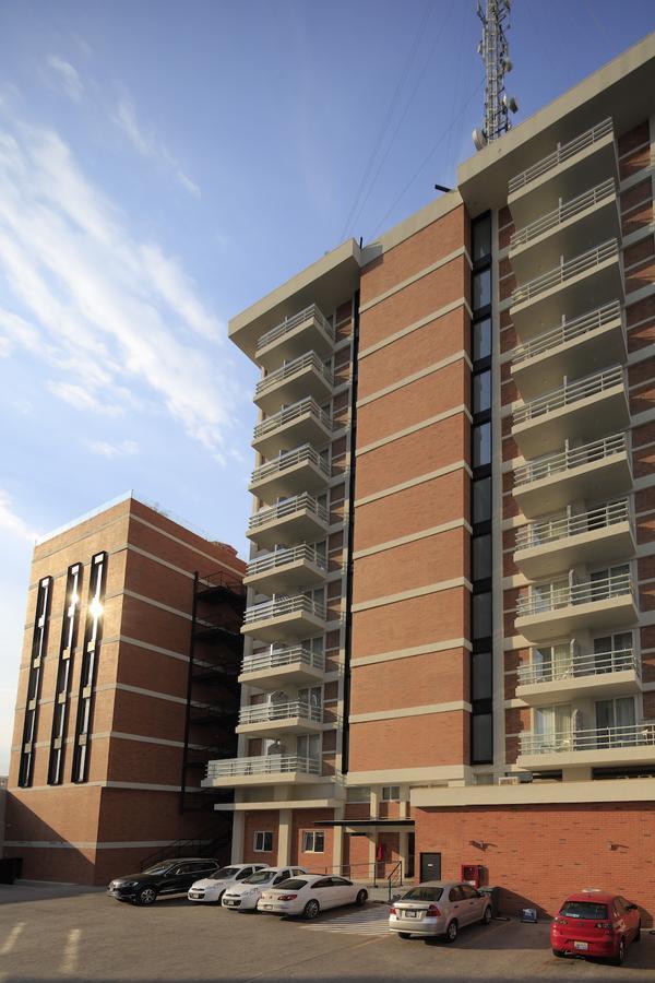 גואדלחארה Hotel Velvet Plaza מראה חיצוני תמונה